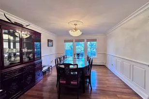 35 Moss Ln, Jericho, NY 11753 - Photo 5