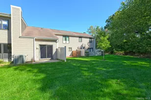 56 S Pond Ln, Smithtown, NY 11787 - Photo 25