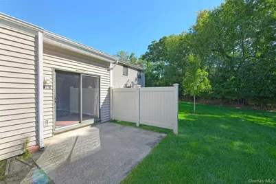 56 South Pond Lane, Smithtown, NY 11787 - Photo 23