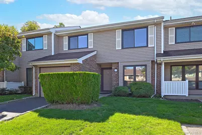 56 South Pond Lane, Smithtown, NY 11787 - Photo 3