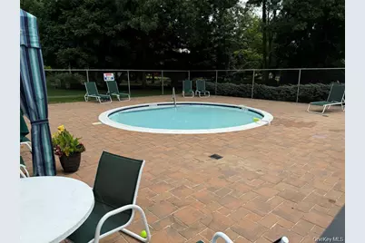 56 South Pond Lane, Smithtown, NY 11787 - Photo 31