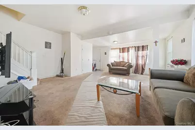 188-01 Mangin Avenue, Saint Albans, NY 11412 - Photo 5