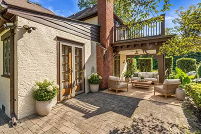 84 Luquer Road, Manhasset, NY 11030 - Photo 15