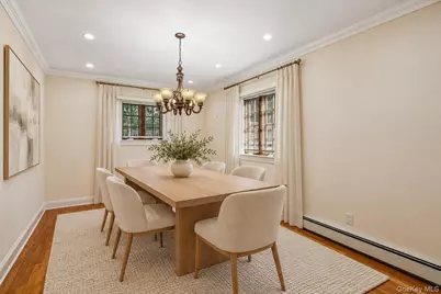 84 Luquer Road, Manhasset, NY 11030 - Photo 11