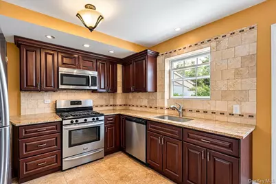 159-11 Powells Cove Boulevard, Whitestone, NY 11357 - Photo 7