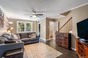 159-11 Powells Cove Blvd, Whitestone, NY 11357 - Photo 3