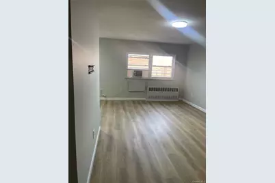 84-07 266th, Floral Park, NY 11001 - Photo 3