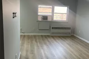 84-07 266th, Floral Park, NY 11001 - Photo 3
