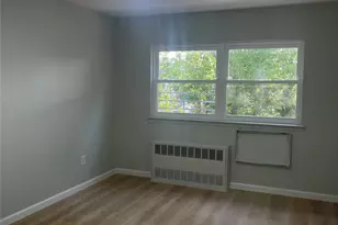 84-07 266th, Floral Park, NY 11001 - Photo 7