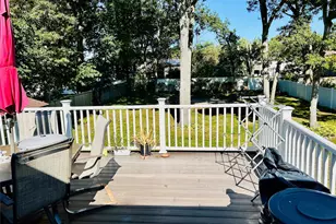 39 W Willow St, Brentwood, NY 11717 - Photo 13