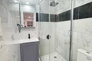 18 Park Dr E, Syosset, NY 11791 - Photo 13