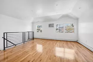 24-37 Beach Channel Dr, Far Rockaway, NY 11691 - Photo 11