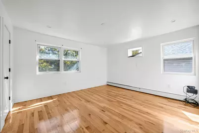 2437 Beach Channel Drive, Far Rockaway, NY 11691 - Photo 17