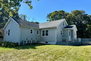 215 Mineola Ave, Carle Place, NY 11514 - Photo 13