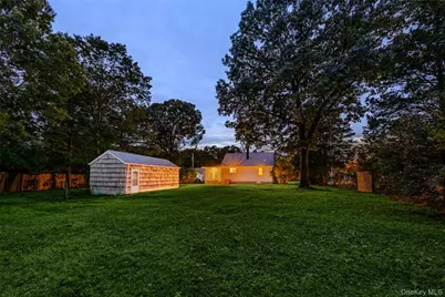 23 Hillcrest Drive, Smithtown, NY 11787 - Photo 47