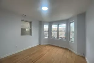 149-16 Barclay Ave, Flushing, NY 11355 - Photo 5