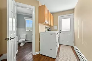 26 Astro Pl, Dix Hills, NY 11746 - Photo 17