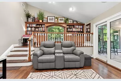 26 Astro Place, Dix Hills, NY 11746 - Photo 13