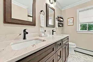 26 Astro Pl, Dix Hills, NY 11746 - Photo 27
