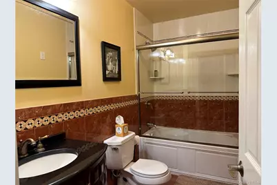 145-56 180th St, Springfield Gardens, NY 11434 - Photo 17