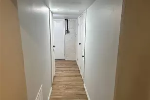 245 Glenhill Ave, Yonkers, NY 10701 - Photo 5