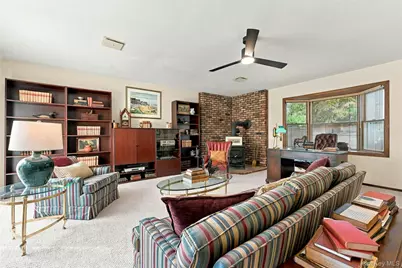 2 Milburn Lane, Huntington, NY 11743 - Photo 13