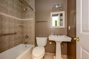 142 Spring Dr, East Meadow, NY 11554 - Photo 11