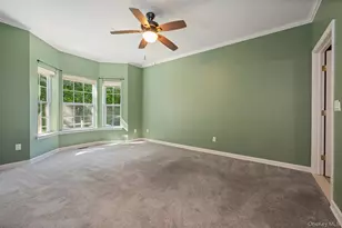 142 Spring Dr, East Meadow, NY 11554 - Photo 13