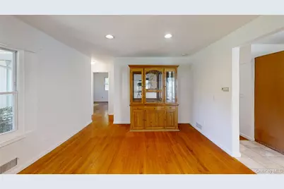 430 Grove Road, Southold, NY 11971 - Photo 5
