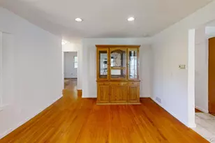 430 Grove Rd, Southold, NY 11971 - Photo 5