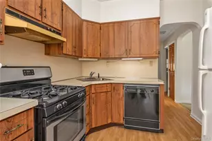189-21 46th Rd, Flushing, NY 11358 - Photo 9