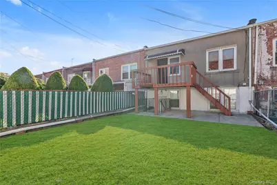 189-21 46th Road, Flushing, NY 11358 - Photo 21