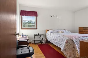 8 Gunsch Estate Dr, Newburgh, NY 12550 - Photo 19