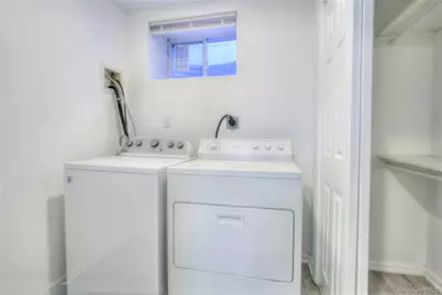 57 Dunwood Road #A, Port Washington, NY 11050 - Photo 25