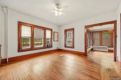 13 Cottage Street, Monticello, NY 12701 - Photo 9