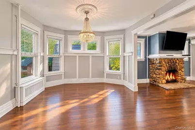 737 Bradley Street, Mamaroneck, NY 10543 - Photo 9