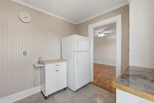 170 Old East Neck Rd, Melville, NY 11747 - Photo 11