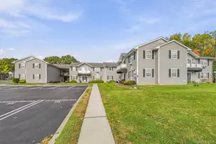 100 Hillside Dr, Middletown, NY 10941 - Photo 3