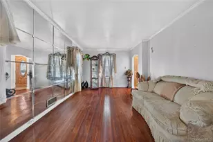 31 Circle Dr W, Elmont, NY 11003 - Photo 3