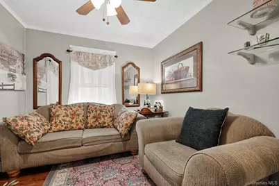 367 Route 211 W, Middletown, NY 10940 - Photo 11