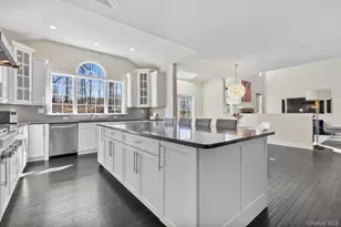 11 Fraydun Ln, Scarsdale, NY 10583 - Photo 7