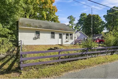 34 McKinley Lane, Poughkeepsie, NY 12601 - Photo 3
