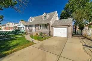 413 Greengrove Ave, Uniondale, NY 11553 - Photo 3
