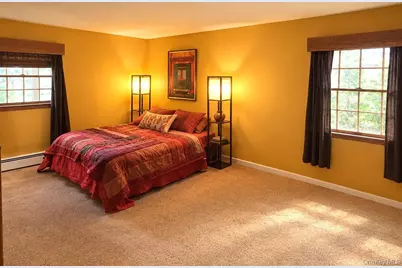 16 Argyle Place, Smithtown, NY 11787 - Photo 21