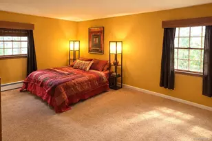 16 Argyle Pl, Smithtown, NY 11787 - Photo 21