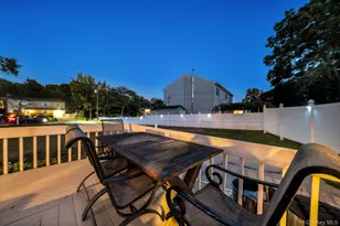 629 East Dr, Lindenhurst, NY 11757 - Photo 47