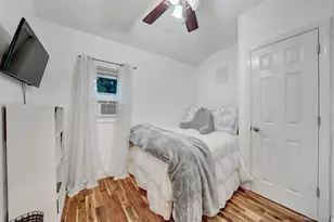 629 East Dr, Lindenhurst, NY 11757 - Photo 19