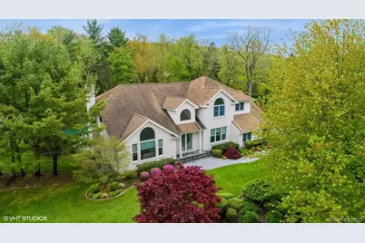 2 Sunflower Court, Dix Hills, NY 11746 - Photo 1