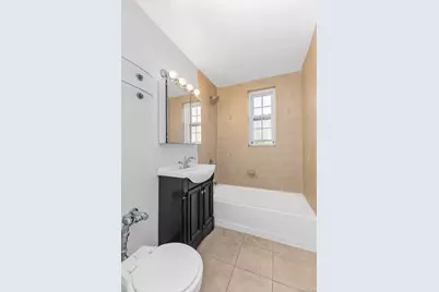 140-21 Burden Crescent #306, Briarwood, NY 11435 - Photo 5