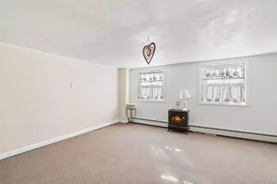 3315 Lookout Street, Mohegan Lake, NY 10547 - Photo 19